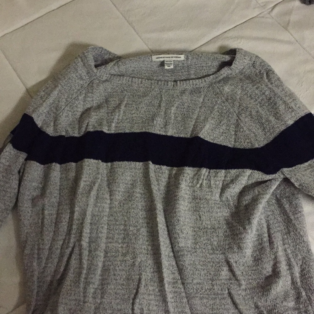 American eagle sweater